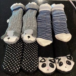 4 pairs of fluffy socks